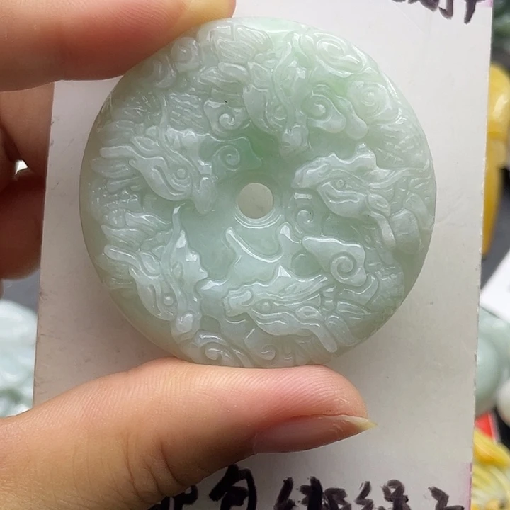 颈饰未镶嵌翡翠天然翡翠