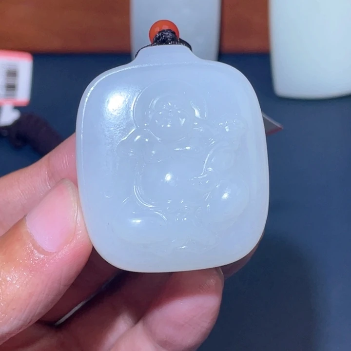 颈饰未镶嵌和田玉J