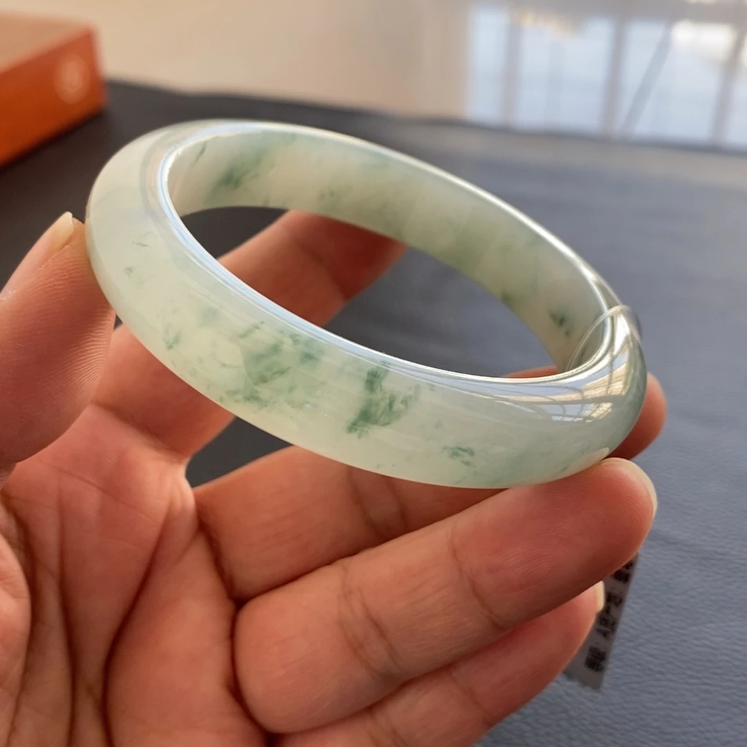 翡翠未镶嵌手镯天然翡翠手镯