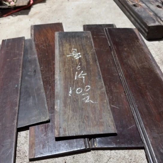 大果紫檀（缅甸花梨）言*