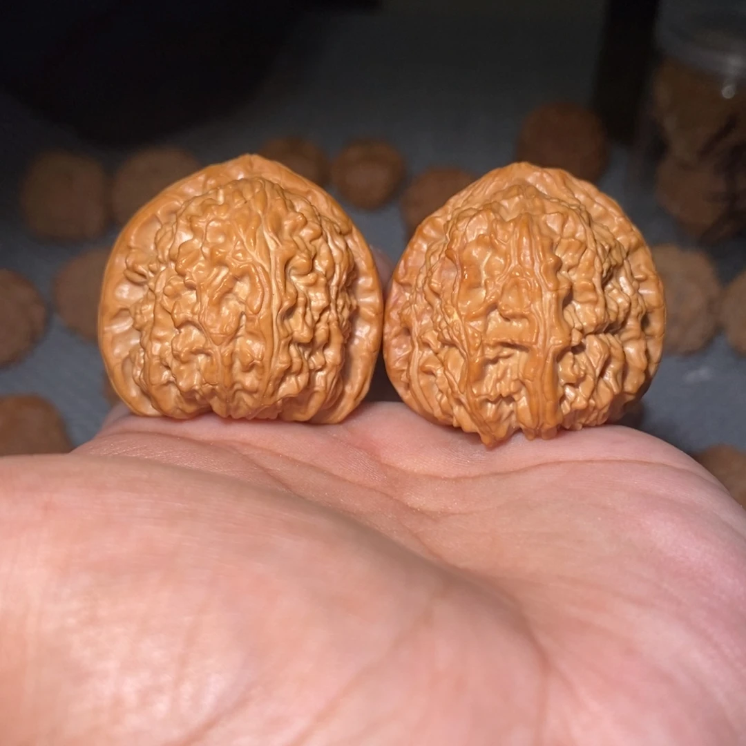 桃核吊坠38尺三角白