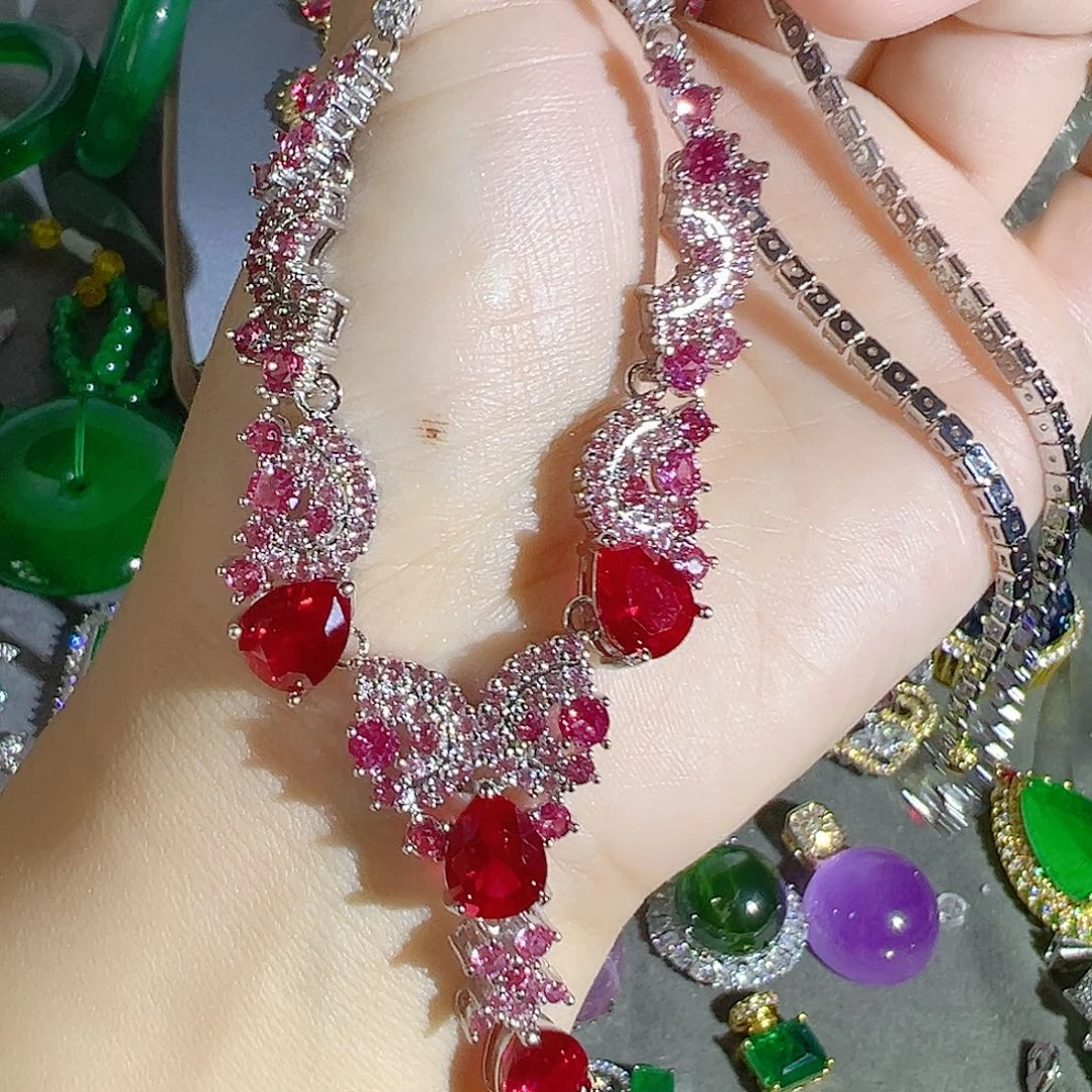 花岗石钨合金红色蓝色吊坠