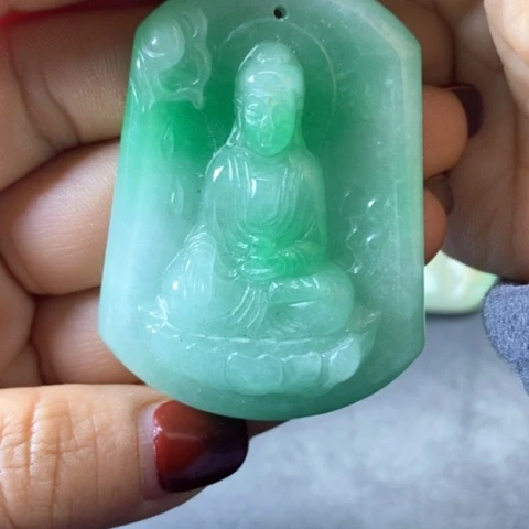 白玉菩提吊坠摆件
