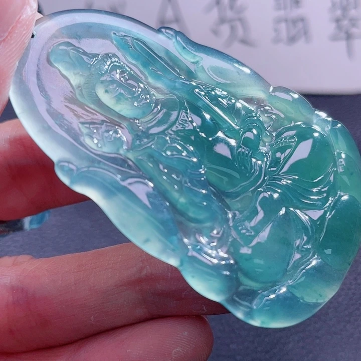 翡翠颈饰未镶嵌888888888