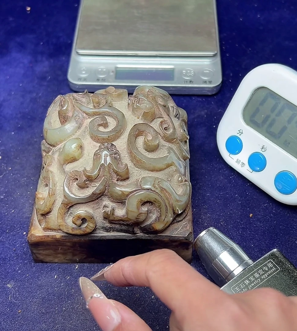 收藏新疆精品摆件