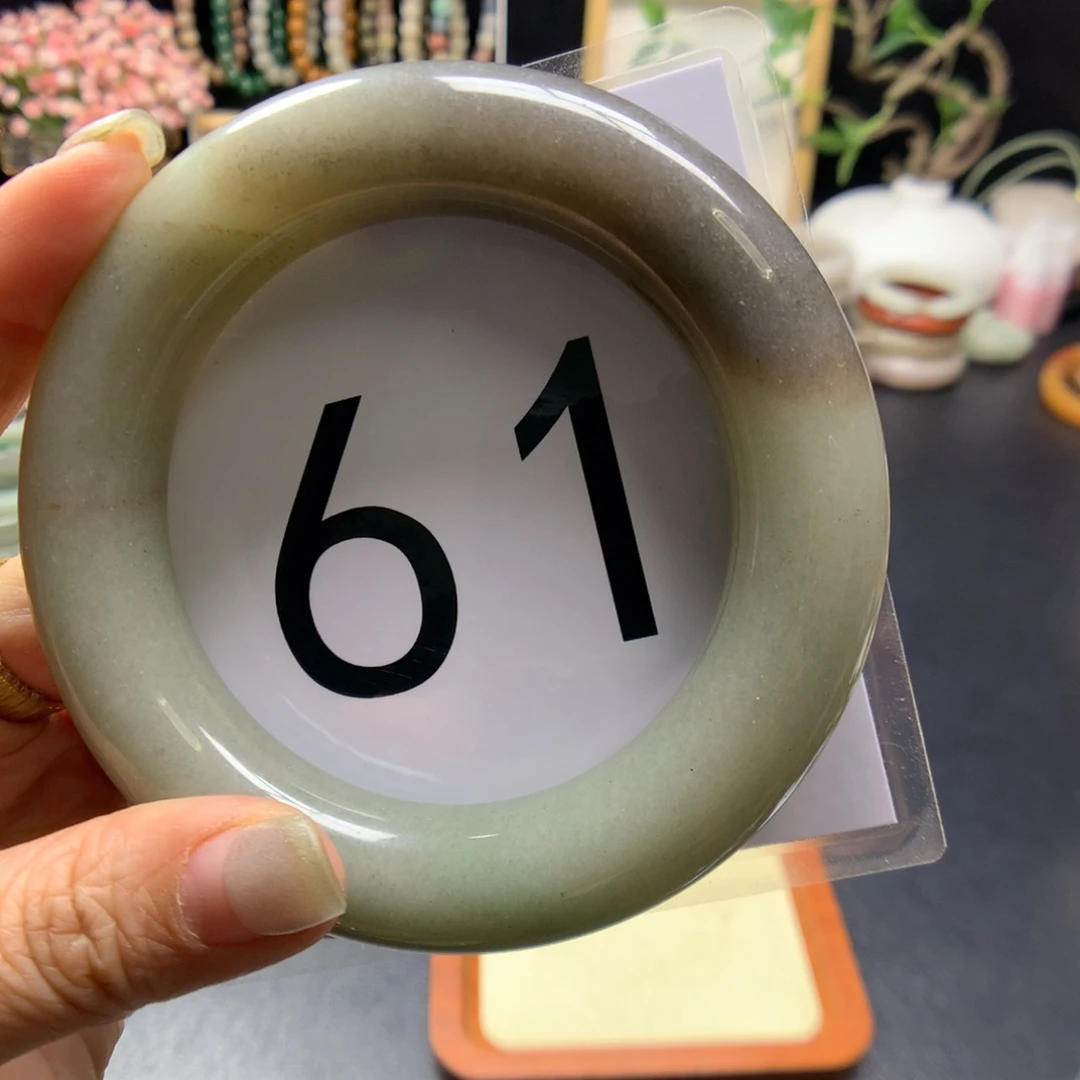 石英质玉手镯未镶嵌芳****多