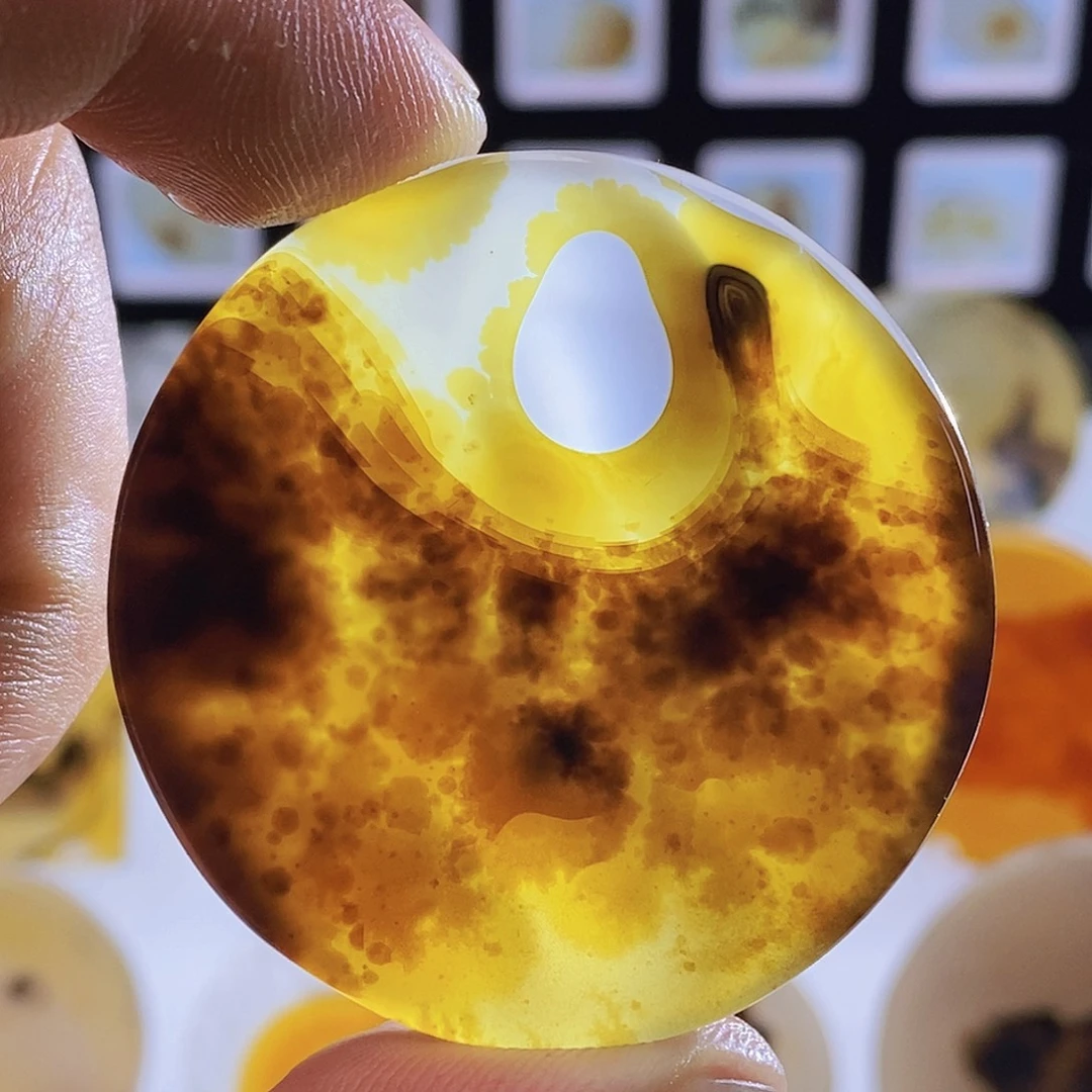 玛瑙/玉髓未镶嵌吊坠(不含链)9