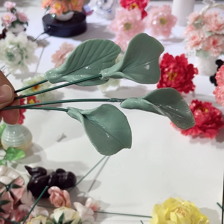 瓷片德化工厂陶瓷手工捏花