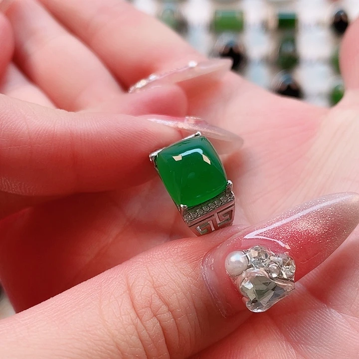 玛瑙/玉髓戒指银S925镶嵌阳**瑞