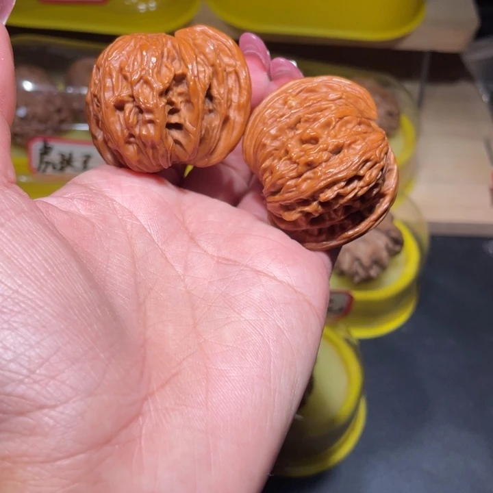 吊坠文玩核桃磨盘牛角