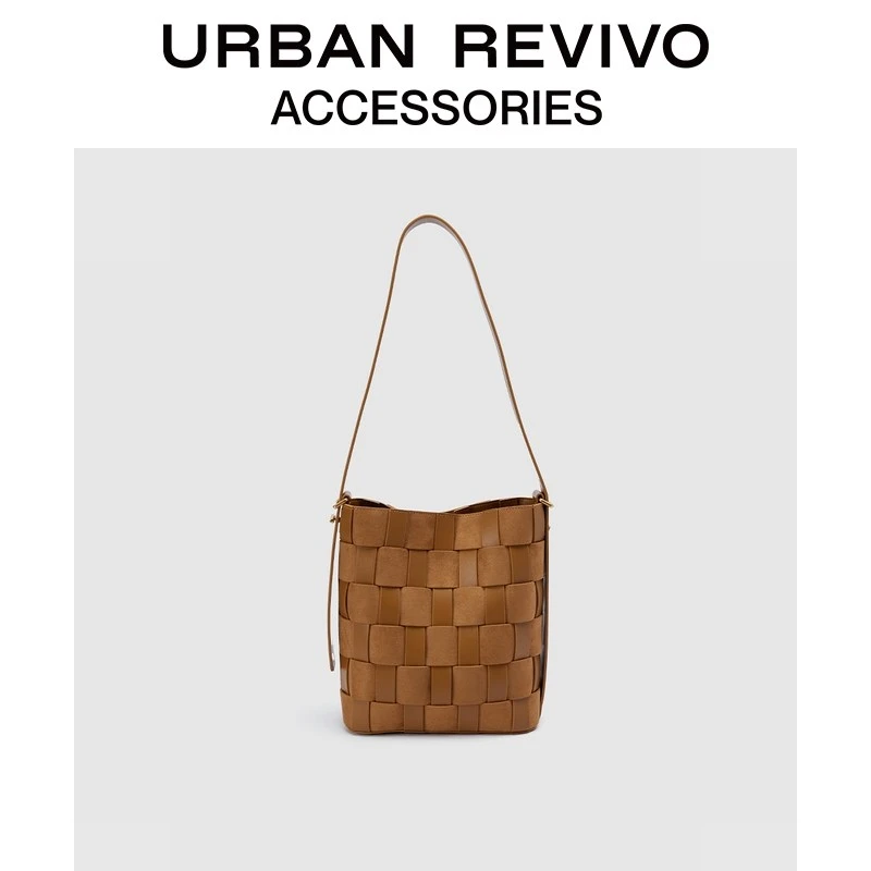 URBAN REVIVO2026春季新款女士复古编织单肩斜挎包UAWB60030