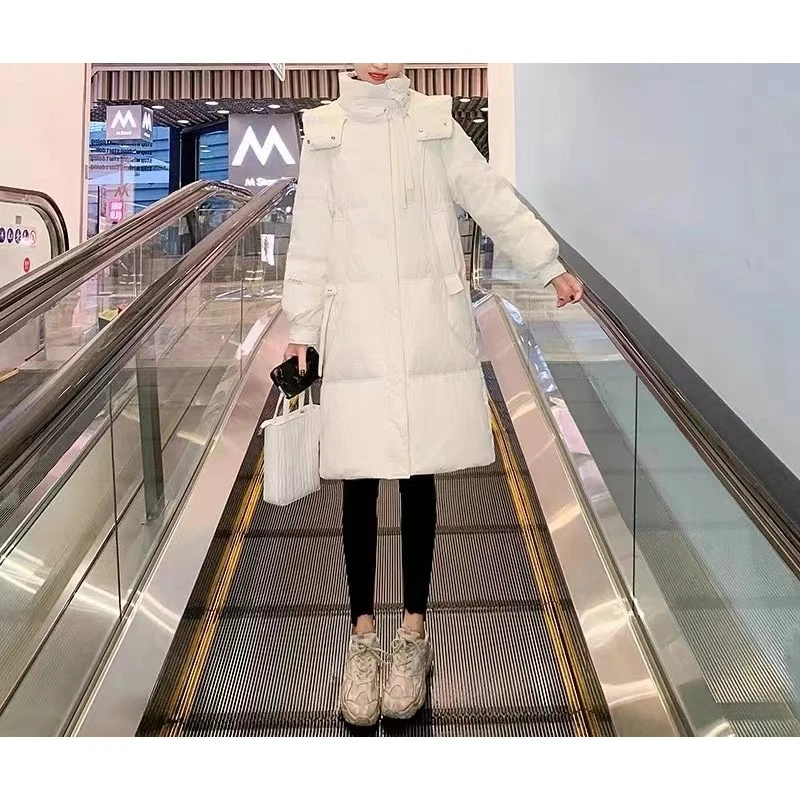 90白鹅绒服女装上衣休闲百搭时尚辫子款外套加厚保暖HN8015