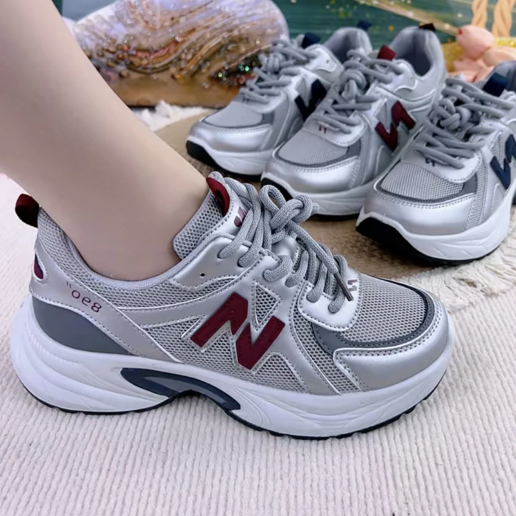 春季2025复古明星同款女运动老爹休闲厚底增高百搭运动鞋超轻软底