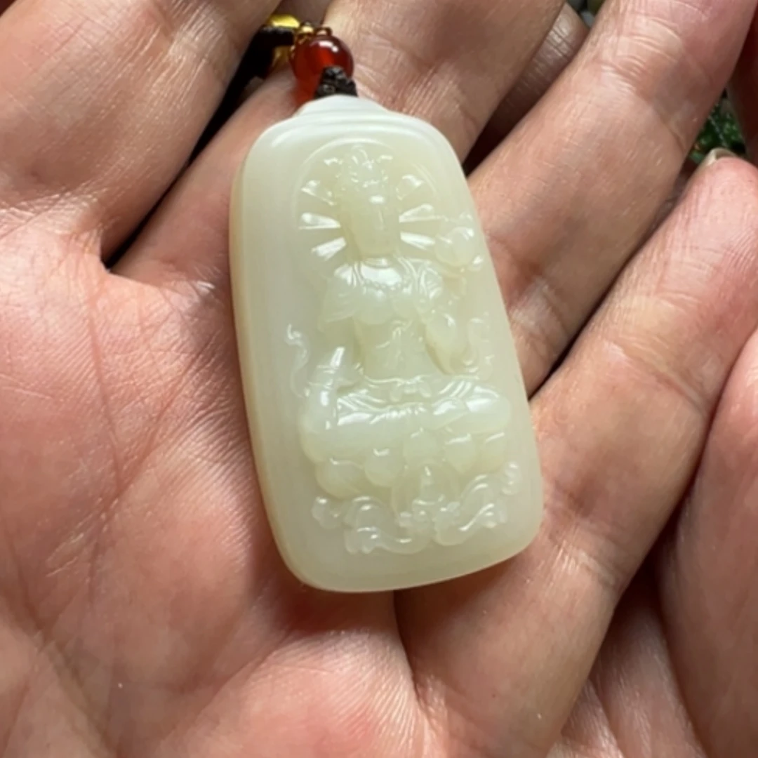 【闪购商品】颈饰未镶嵌和田玉