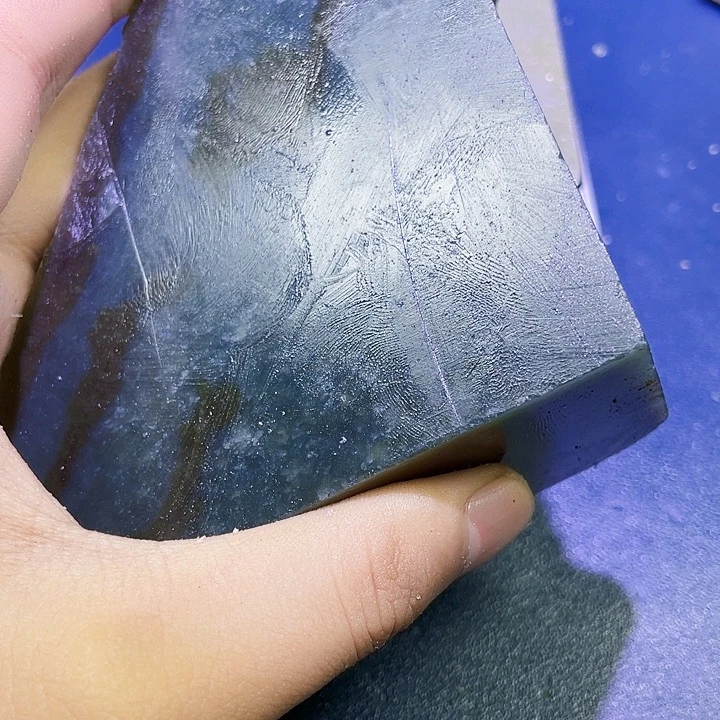 未镶嵌和田玉（糖玉）珠宝半成品