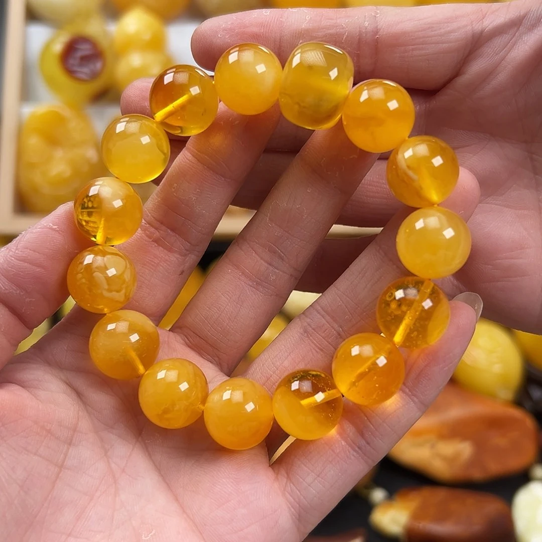 未镶嵌颈饰蜜蜡25.4克