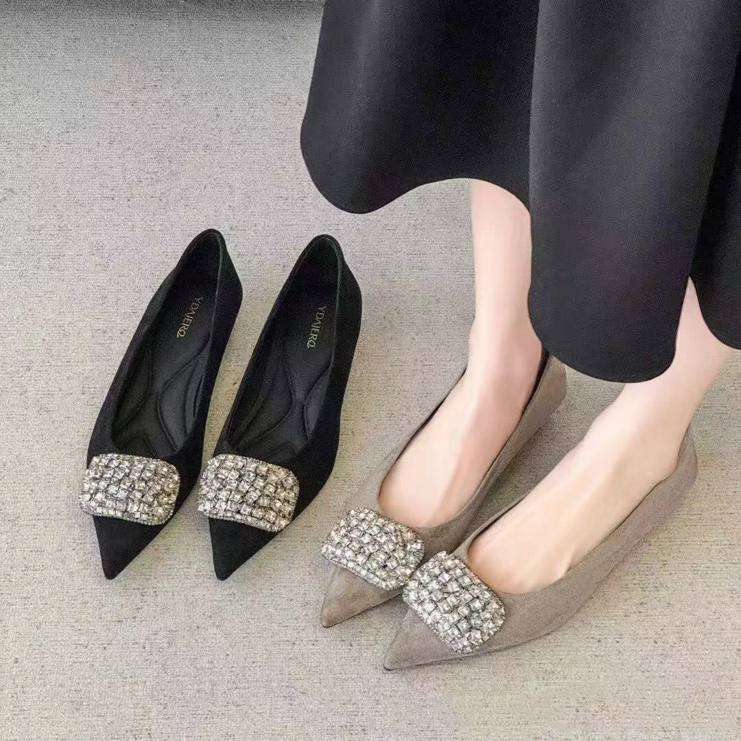 【小贝家】一代平底尖头法式浅口单鞋水钻低跟百搭气质粗跟女鞋1336