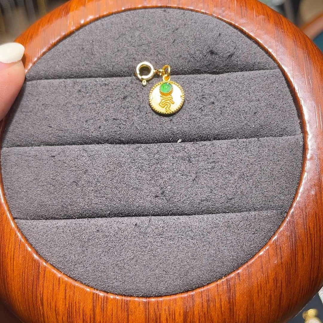 翡翠银S925镶嵌颈饰