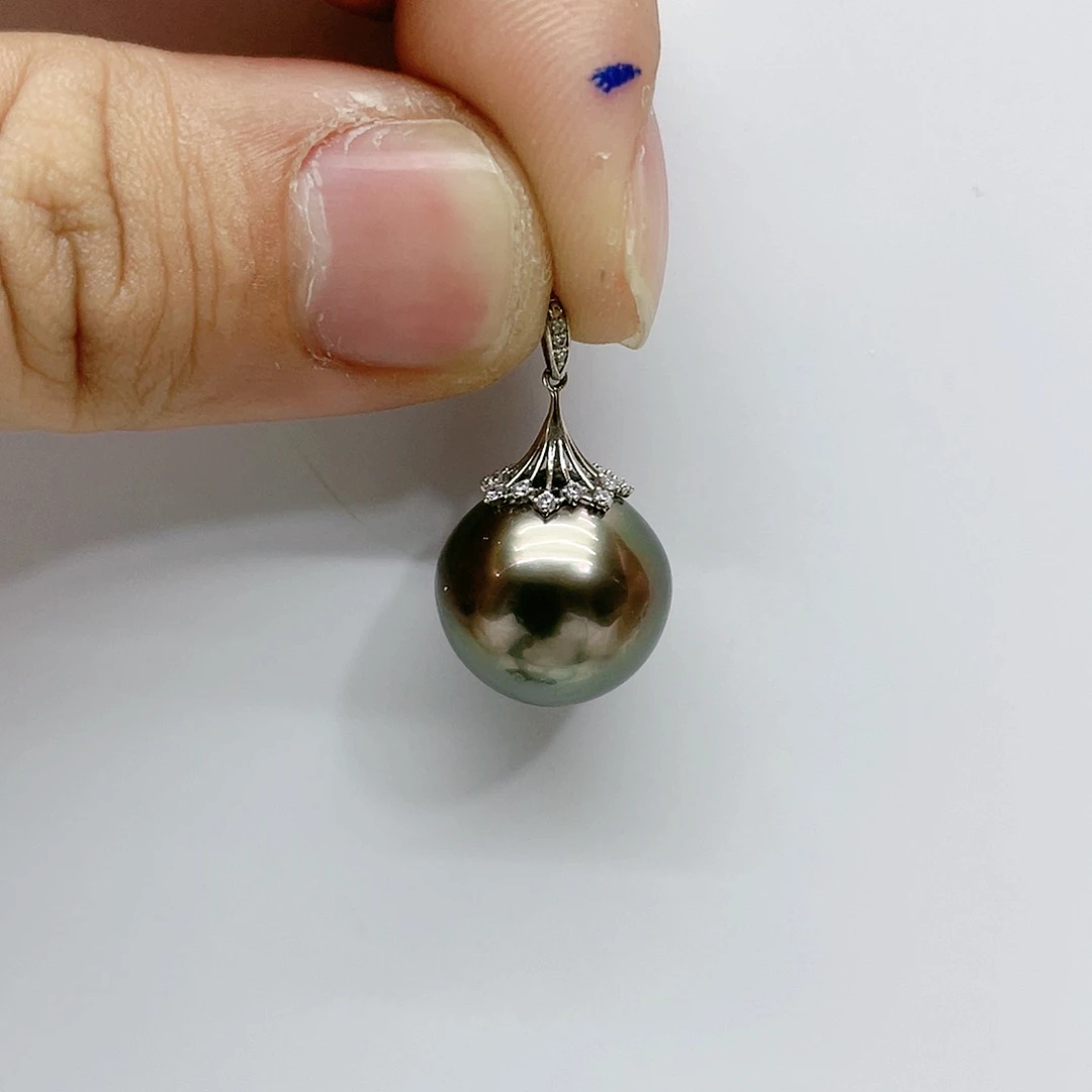 海水珍珠颈饰18K金镶嵌