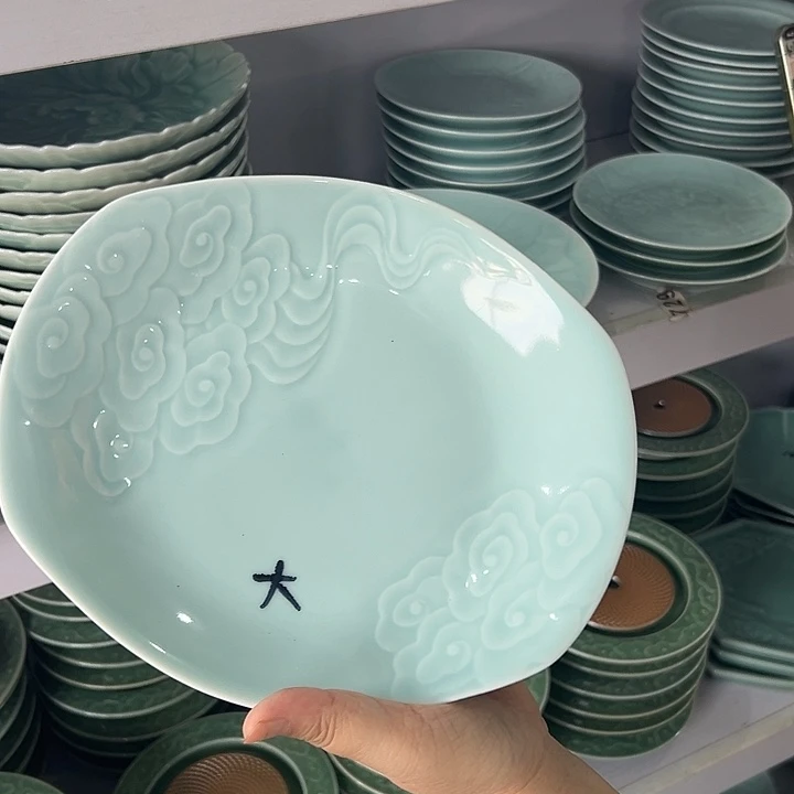 龙泉云间青瓷小米茶器