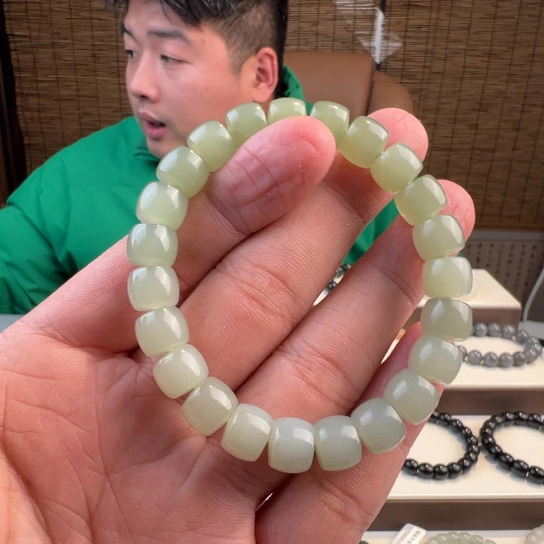 和田玉未镶嵌手链