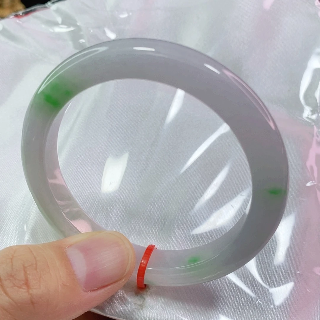 翡翠手镯未镶嵌5051圈口