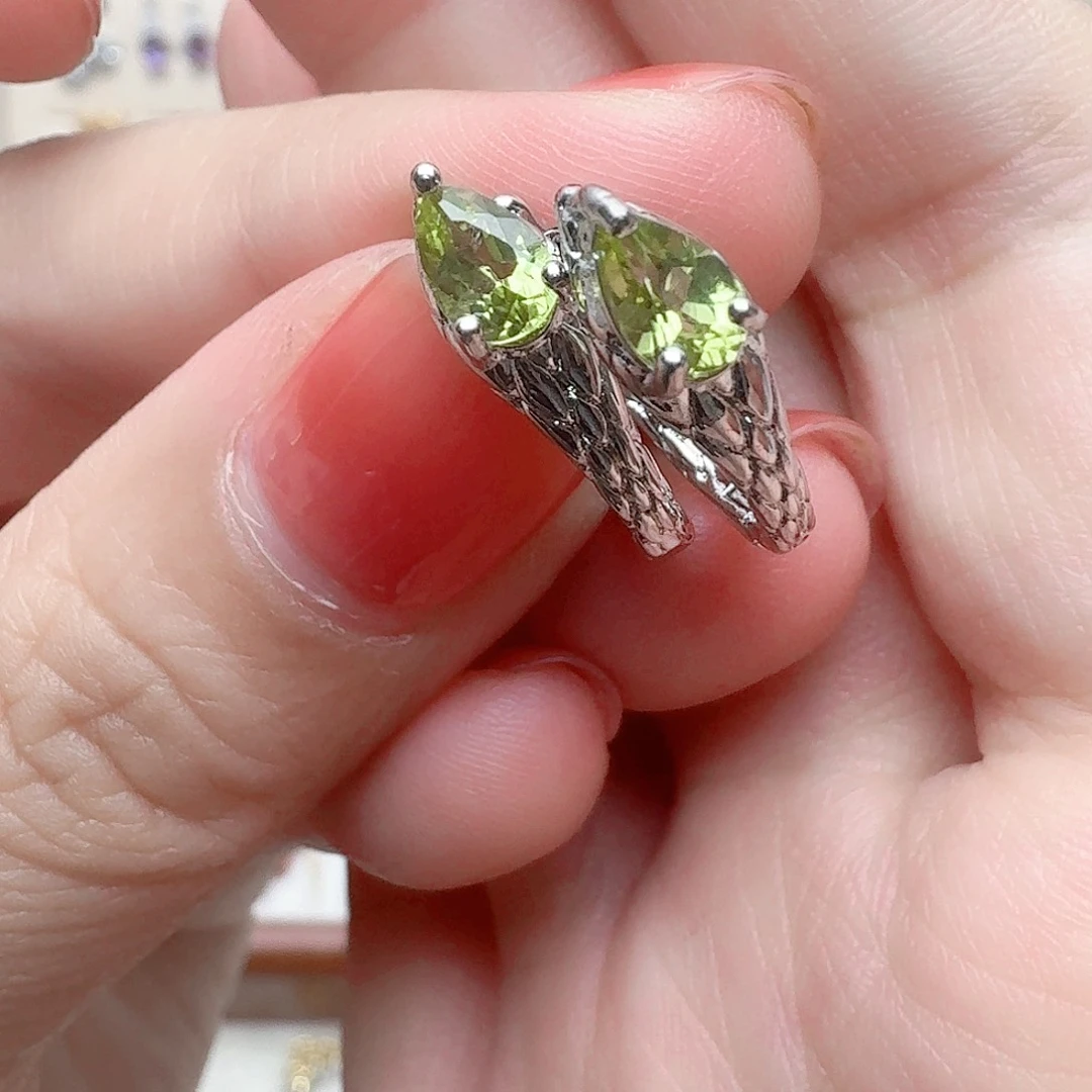 橄榄石耳饰合金耳钉A146