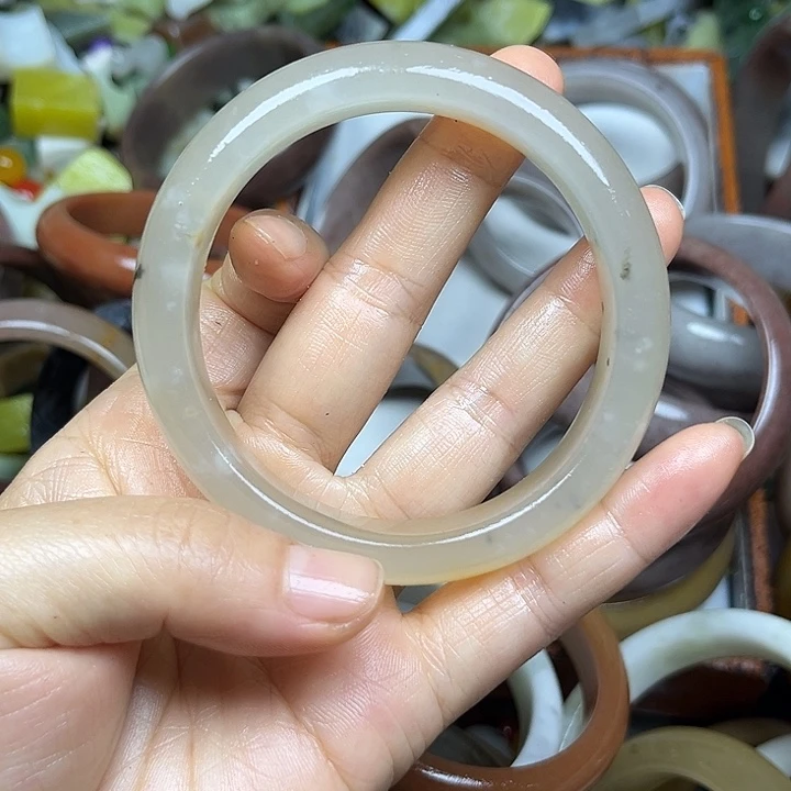 未镶嵌和田玉珠宝奇石8****）