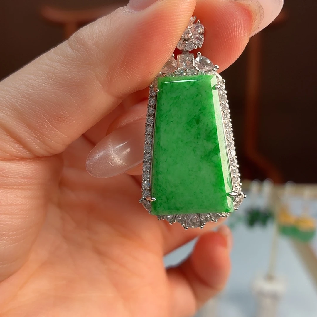 翡翠银S925镶嵌耳饰吊坠