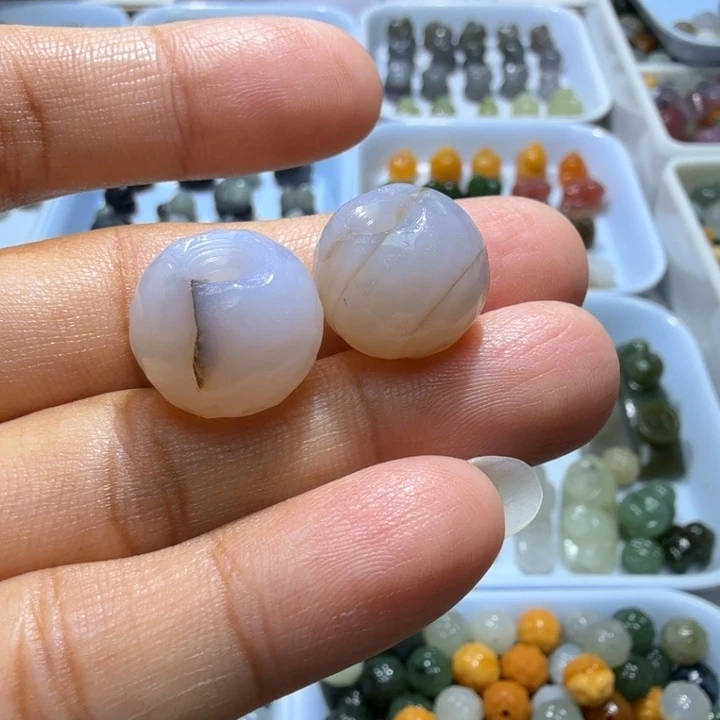 未镶嵌和田玉珠宝半成品