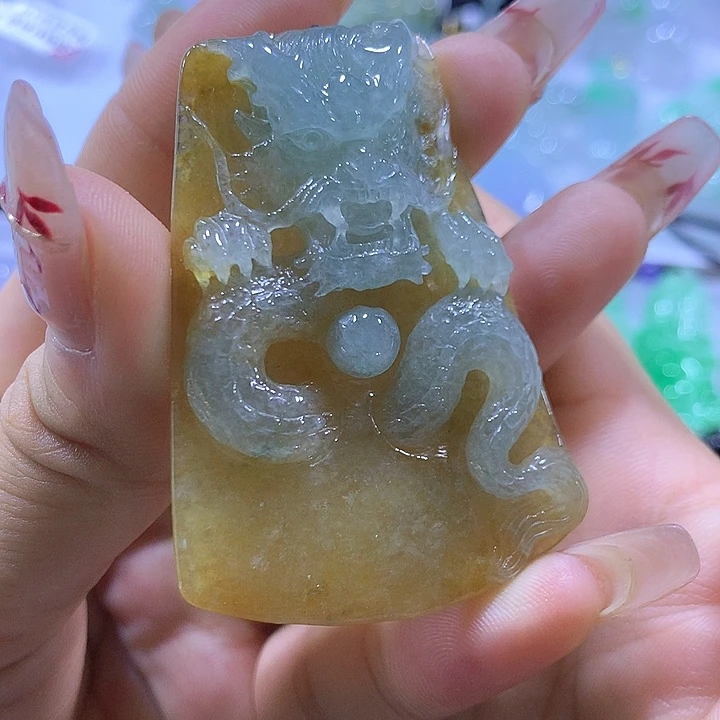 翡翠未镶嵌颈饰天然翡翠A货吊坠