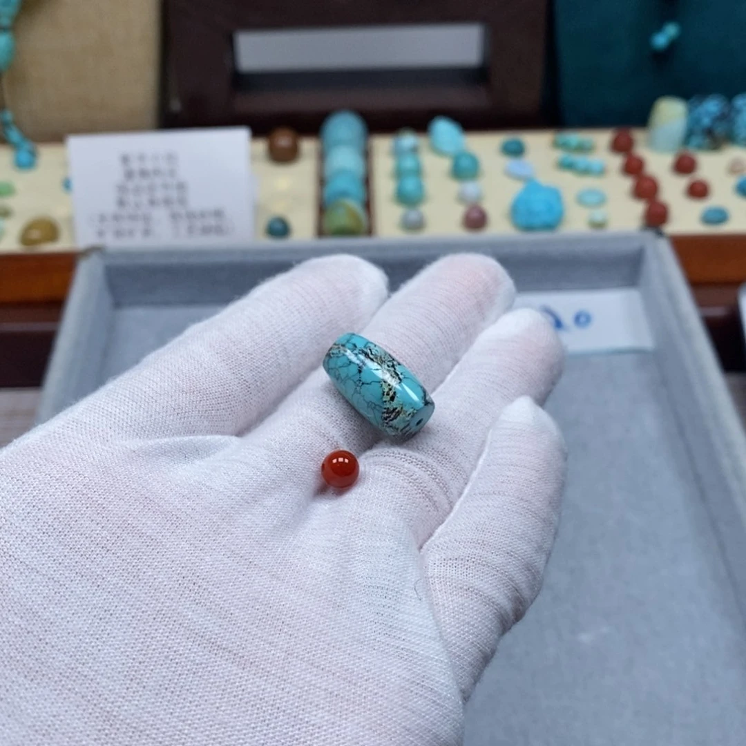 未镶嵌配饰南红玛瑙