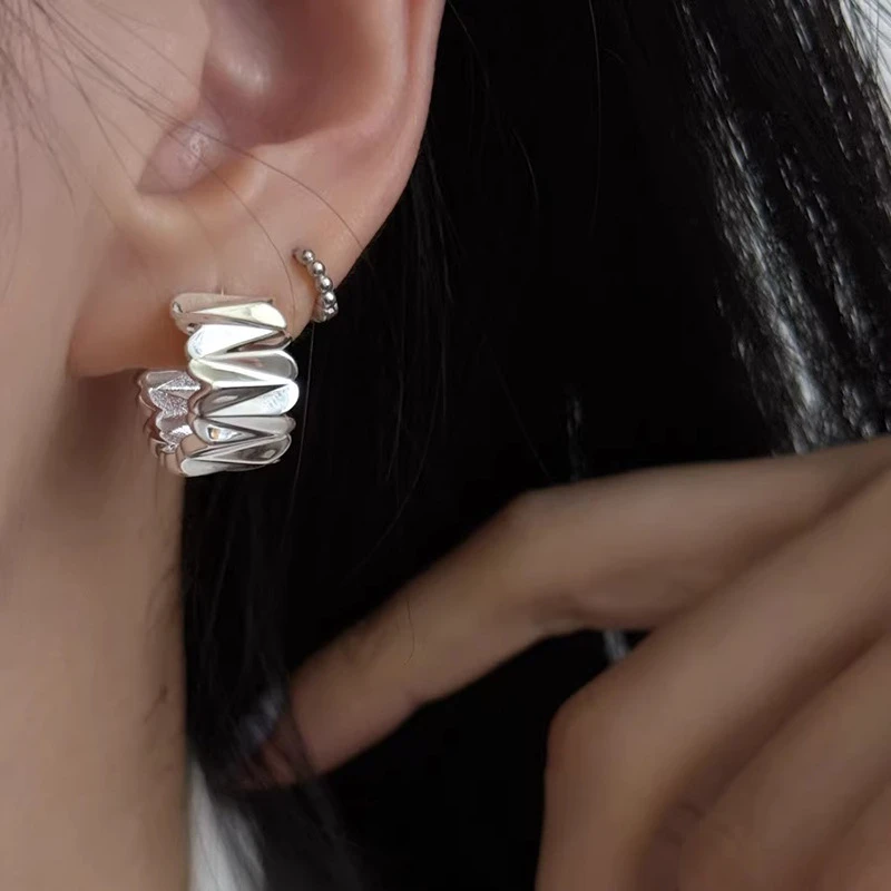 铜合金亚克力耳饰 小众韩系不规耳环女时尚个性ins冷淡百搭风格耳