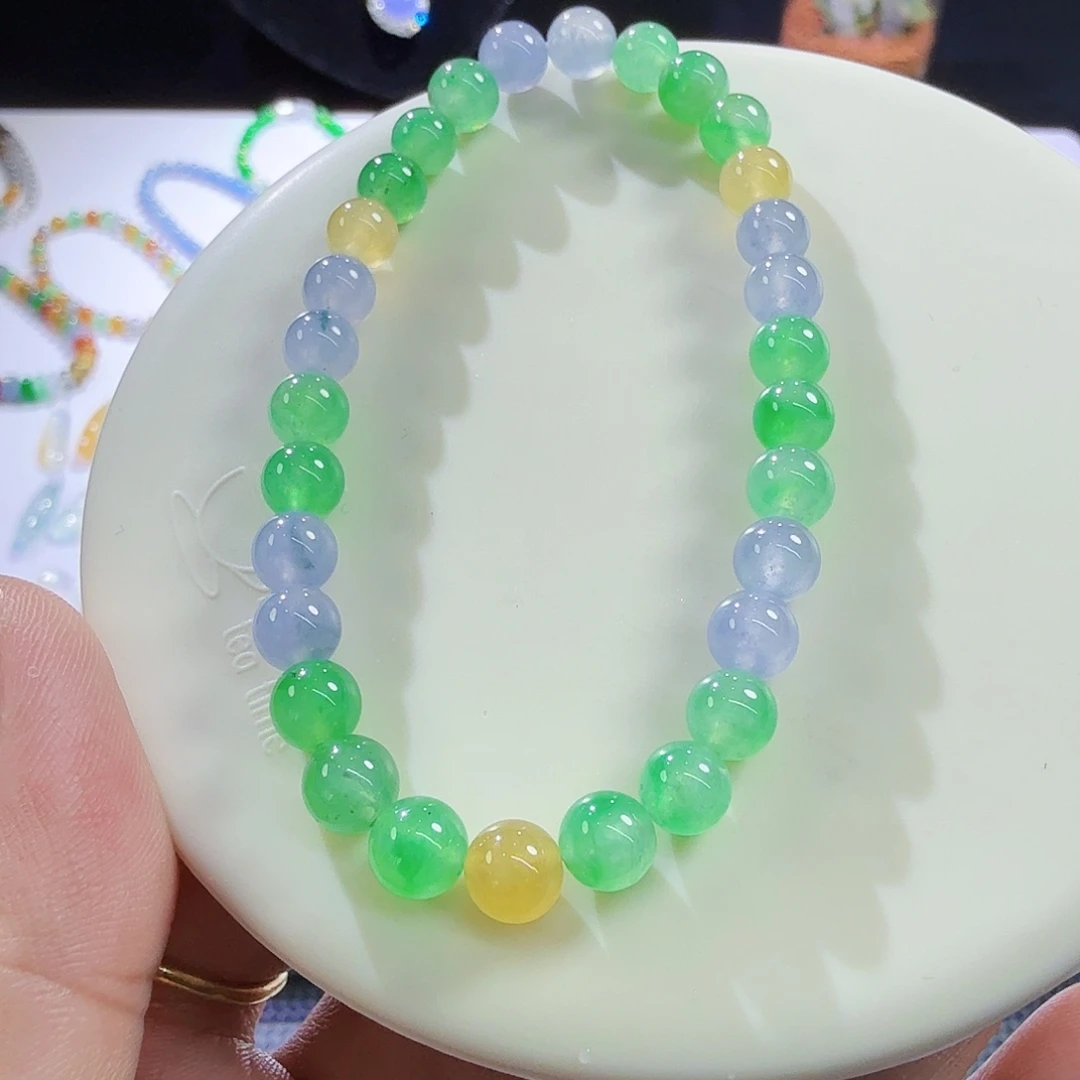 翡翠未镶嵌颈饰裸石