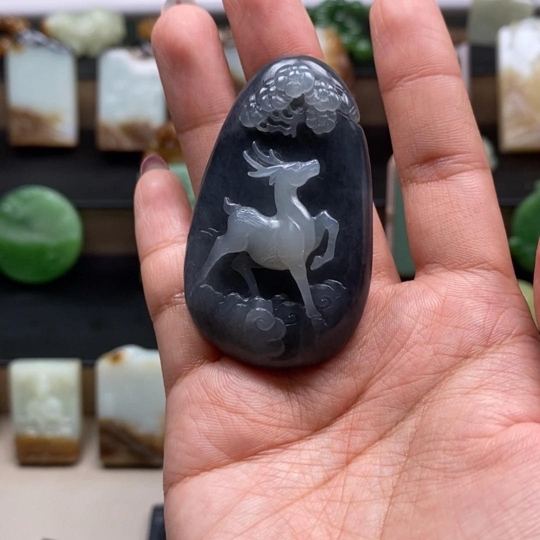 未镶嵌和田玉挂件