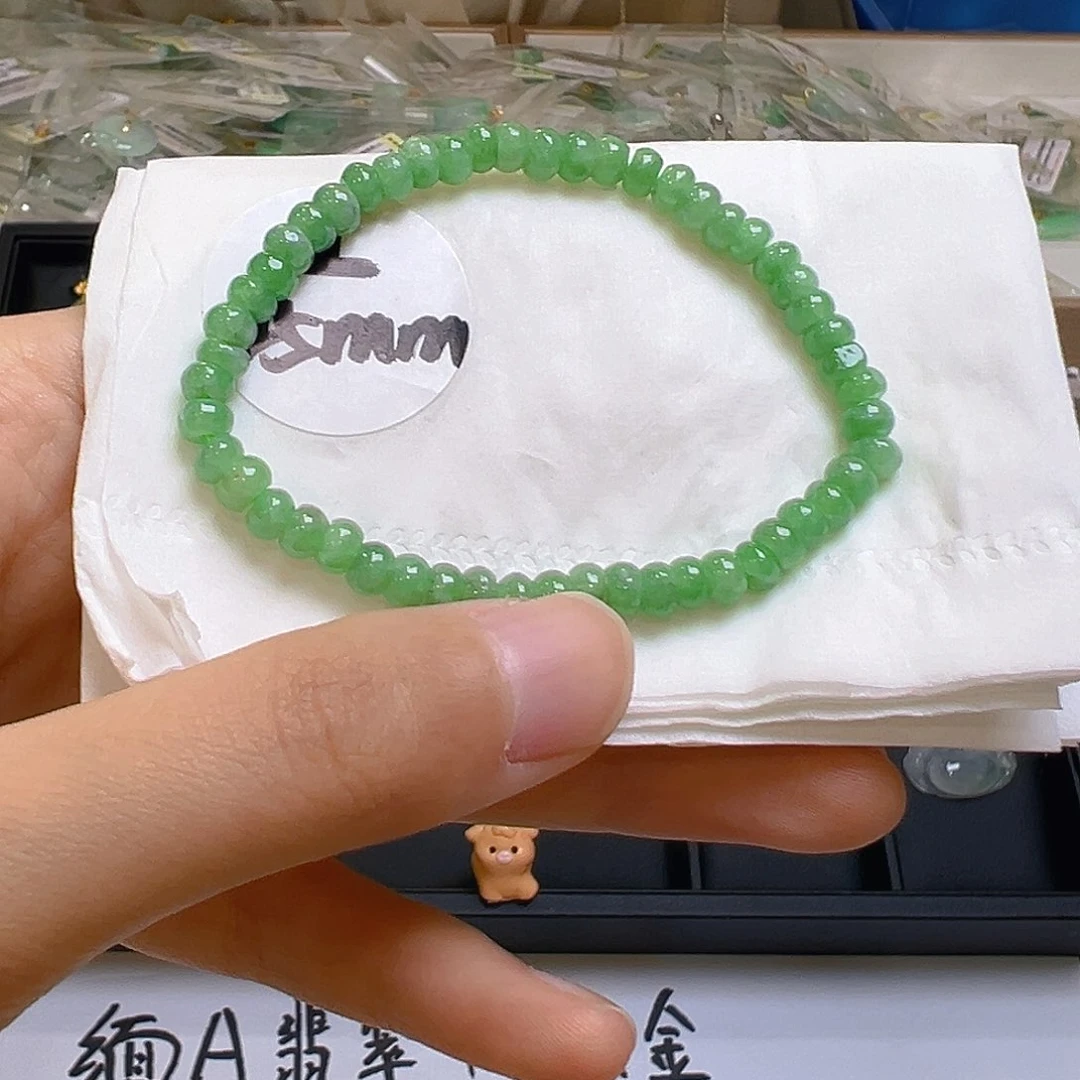 翡翠未镶嵌吊坠(不含链)翡翠