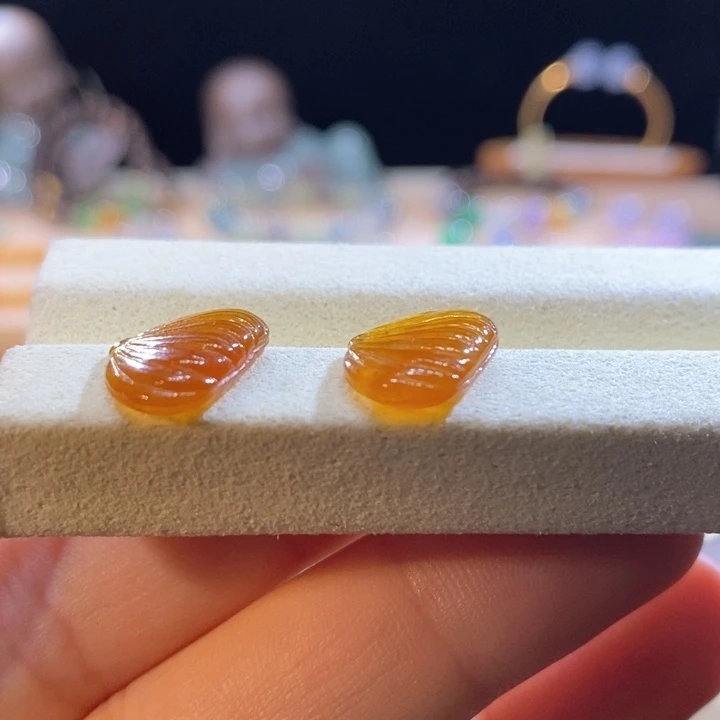 翡翠未镶嵌吊坠(不含链)翡翠福贝放漏买断价（不退换）