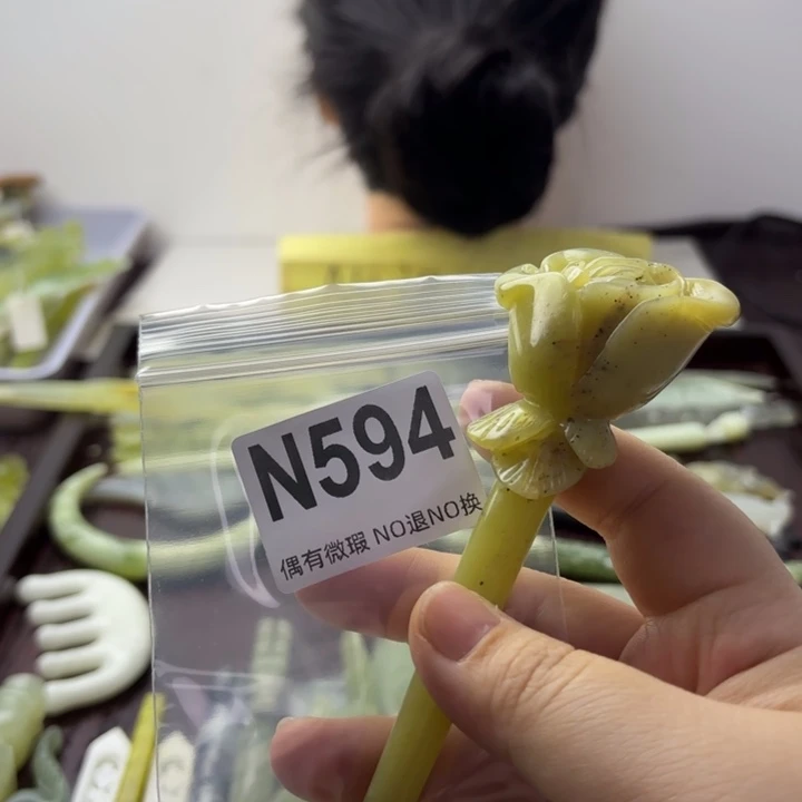 蛇纹石玉发饰合金多****⁷