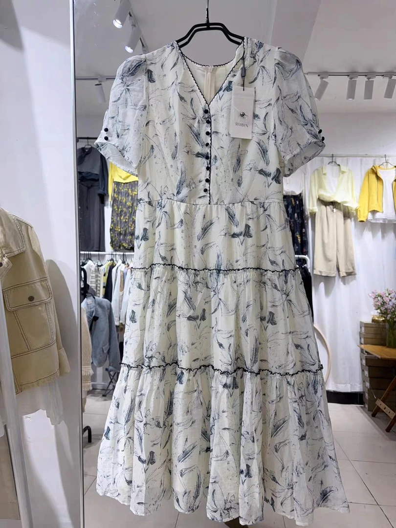 如RU缤夏季款正品女装花色莱赛尔短袖连衣裙收腰6L24L64010