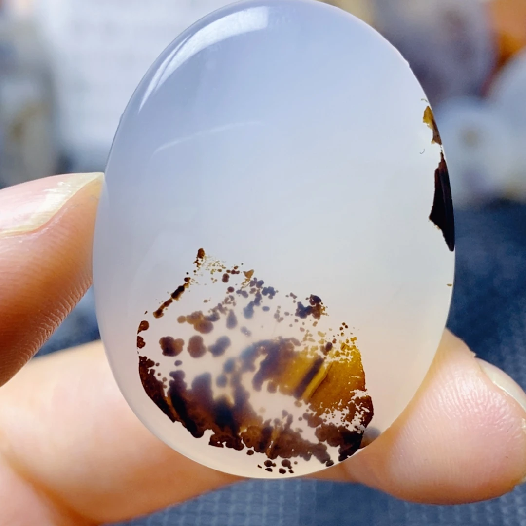 玛瑙/玉髓未镶嵌珠宝奇石