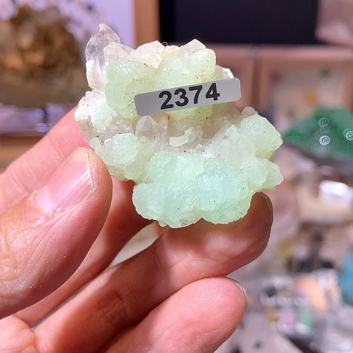 2374 三水矿物标本摆件