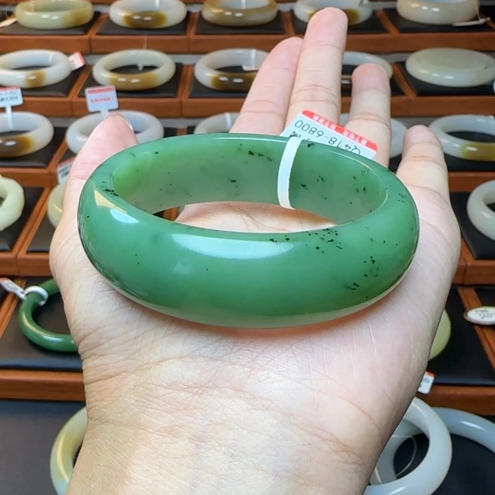 和田玉（碧玉）手镯未镶嵌