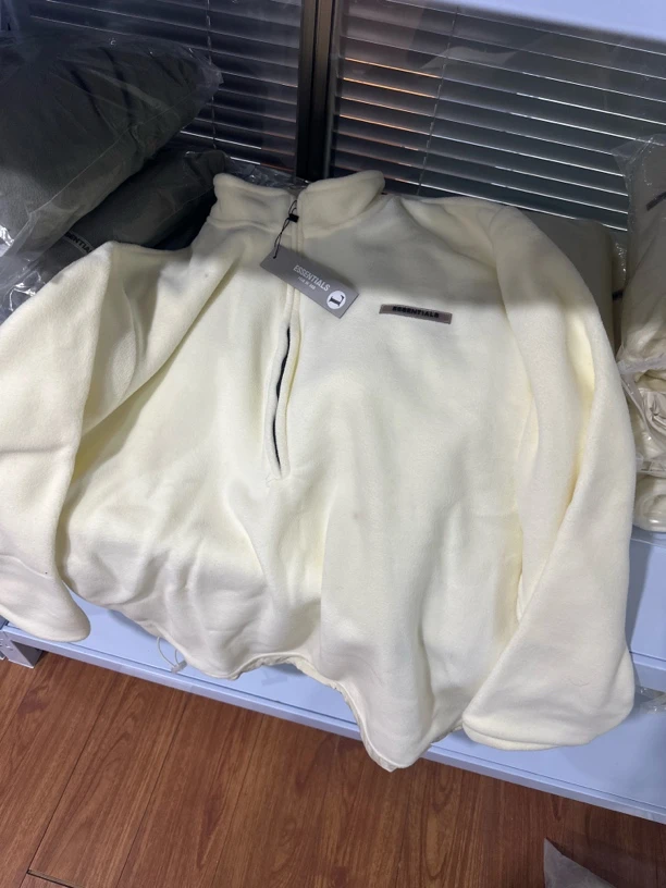 咕咕穿搭es摇粒绒卫衣微瑕