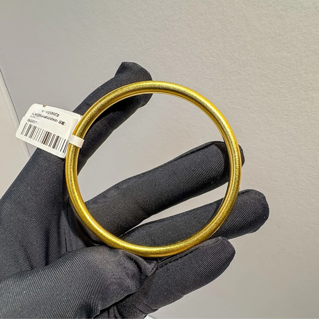 足银银制品 银饰品 编号：09824121303素圈磨砂手镯  金包999