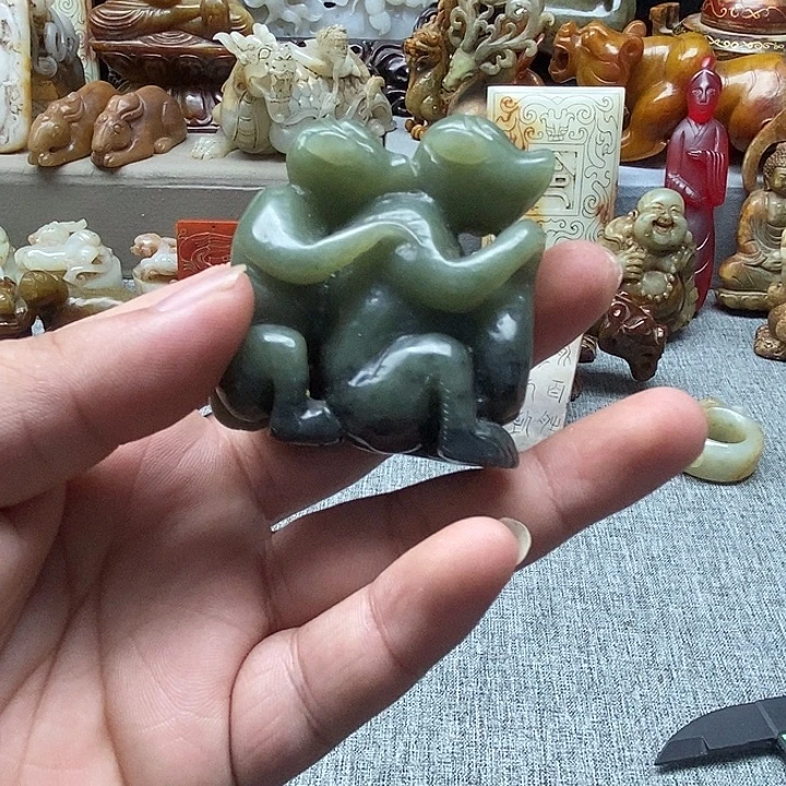 未镶嵌和田玉挂件