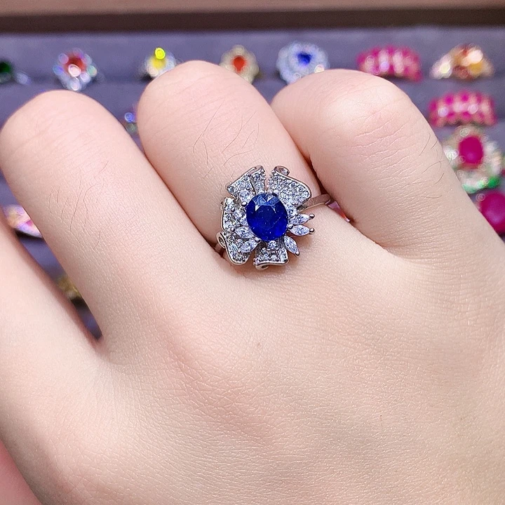 银S925镶嵌戒指蓝宝石