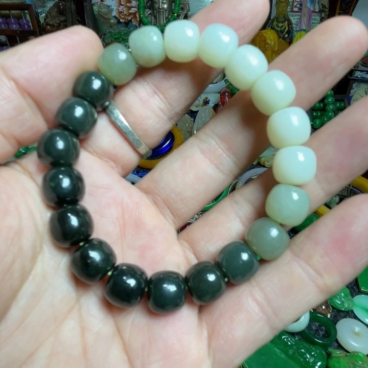 滴血莲花菩提手串
