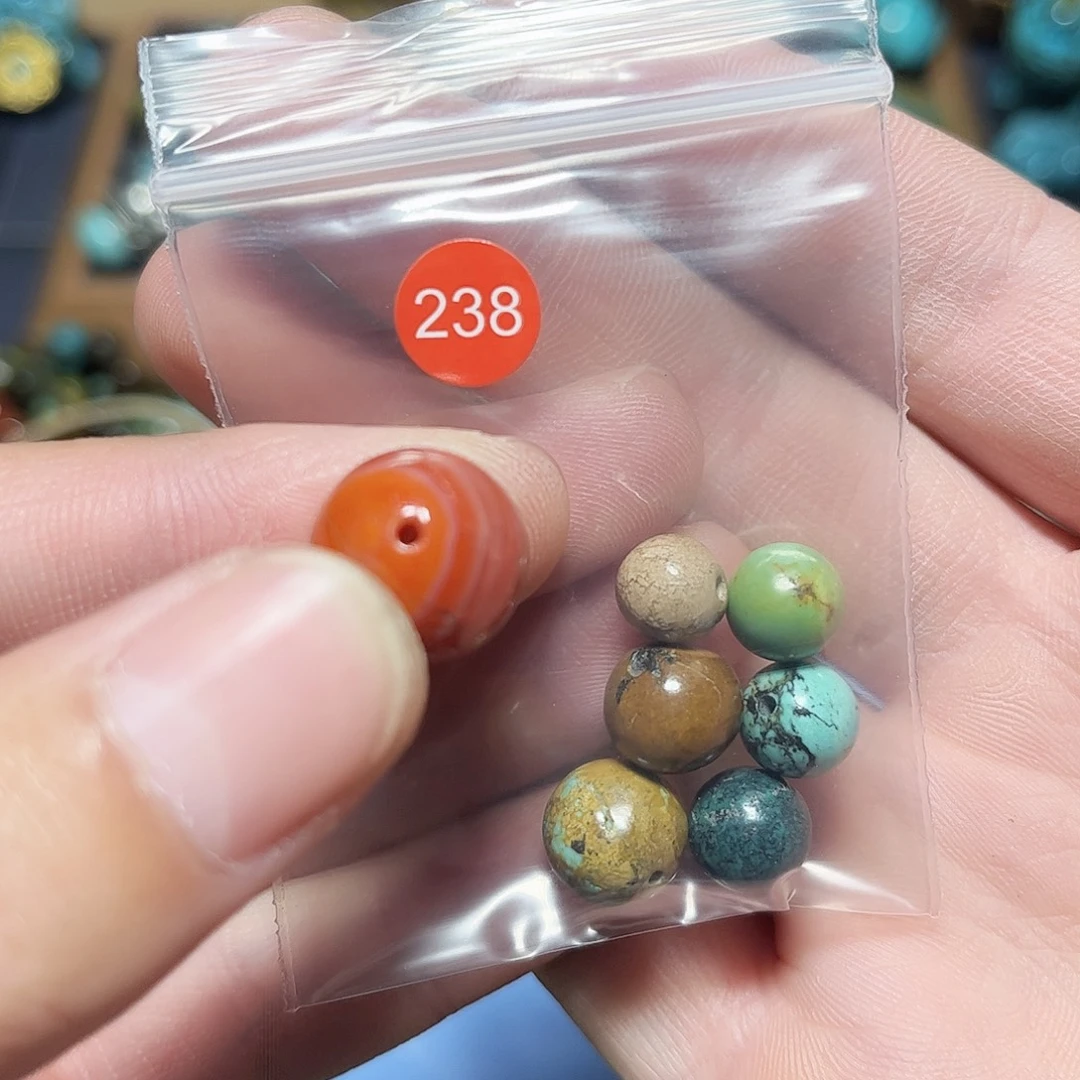 玛瑙/玉髓未镶嵌圆珠桶珠老型手串！！