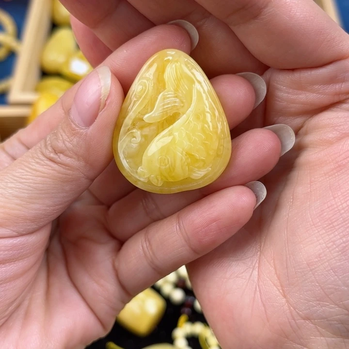 琥珀珠宝奇石未镶嵌琥珀