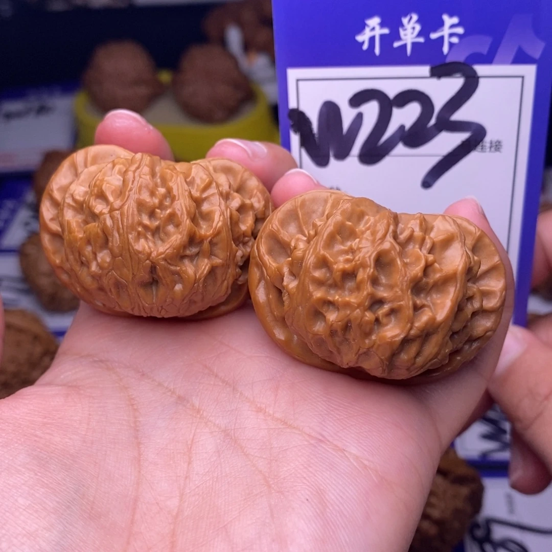 文玩核桃吊坠W203链接 宫灯43尺